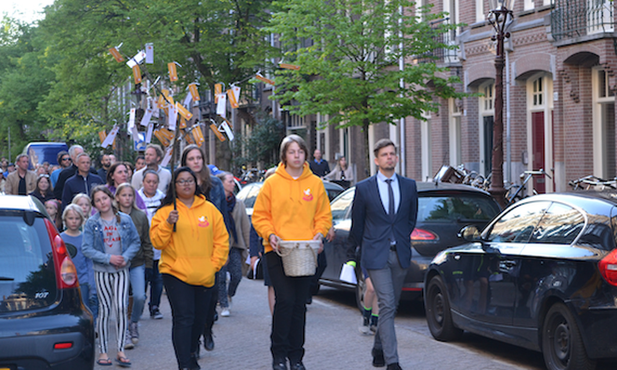 Herdenking jongerencomité De Pijp
